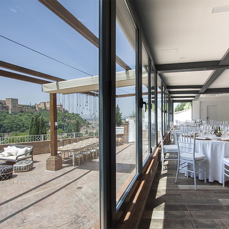 Montaje para eventos interior, exterior y zona chillout